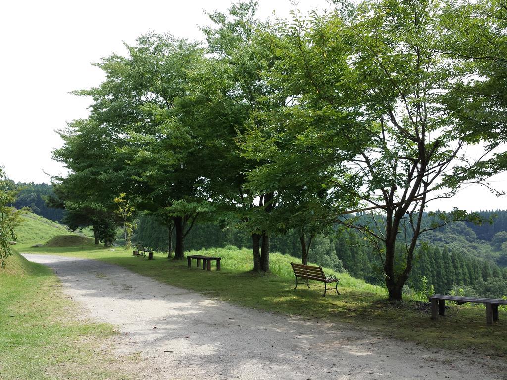 Kurasako Onsen Sakura Villa Minamioguni Luaran gambar