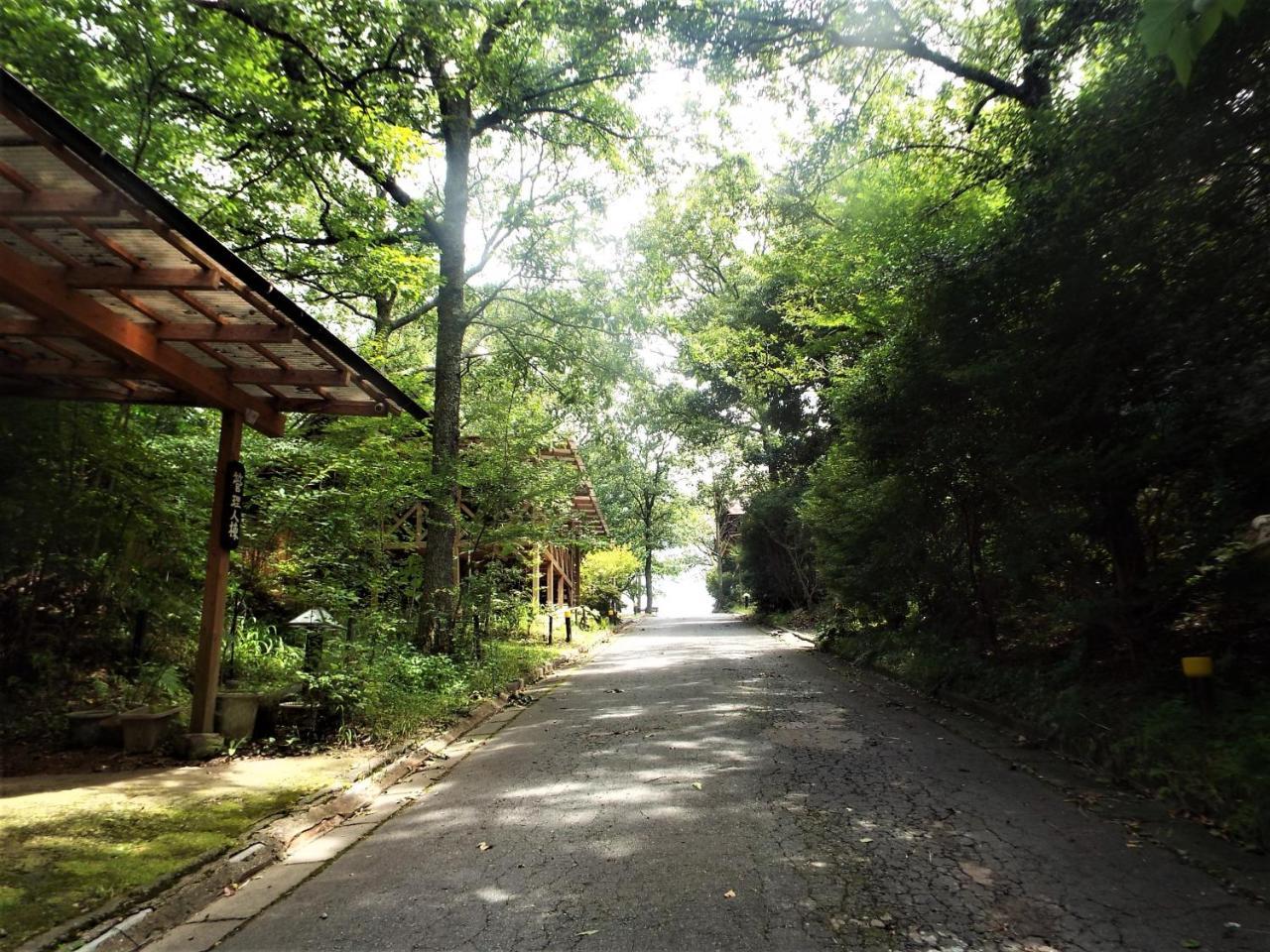 Kurasako Onsen Sakura Villa Minamioguni Luaran gambar